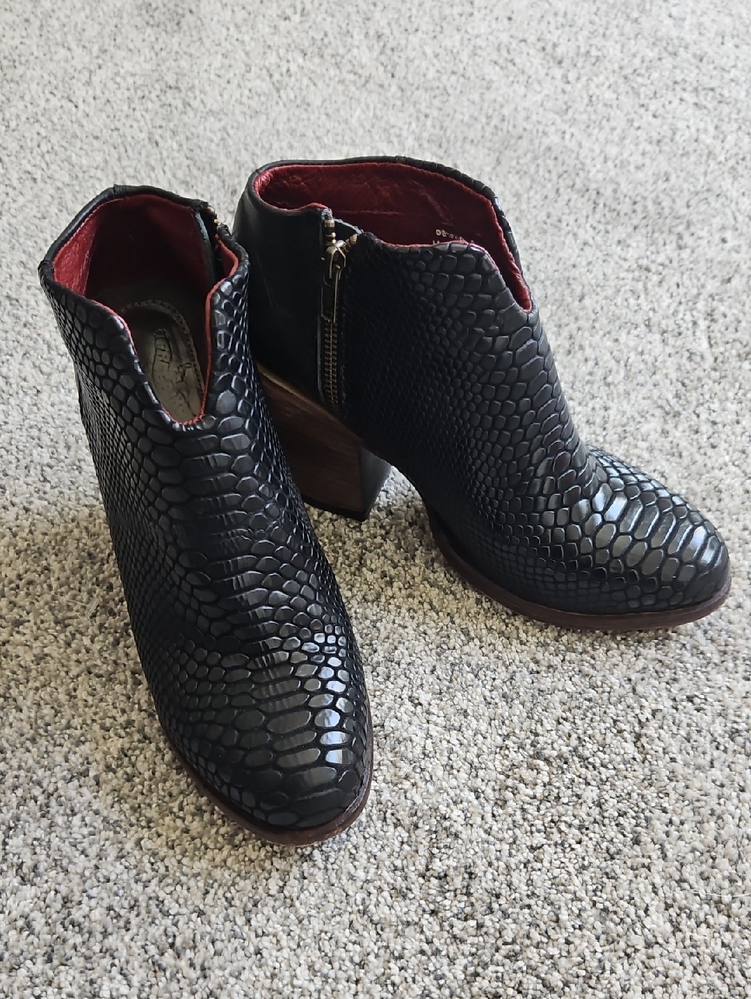 Freebird Detroit Black Snake Bootie Size 9